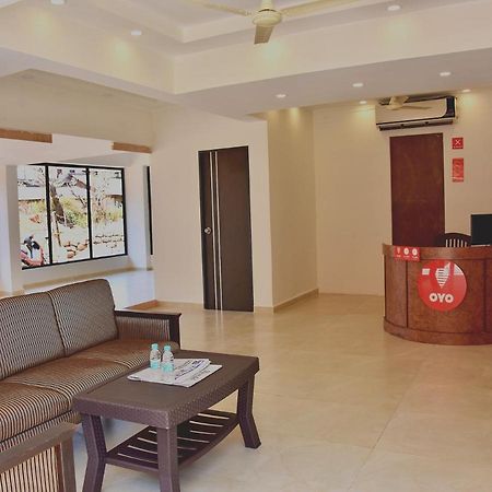 Flagship Relax Holiday Home Near Big G Raia Екстер'єр фото